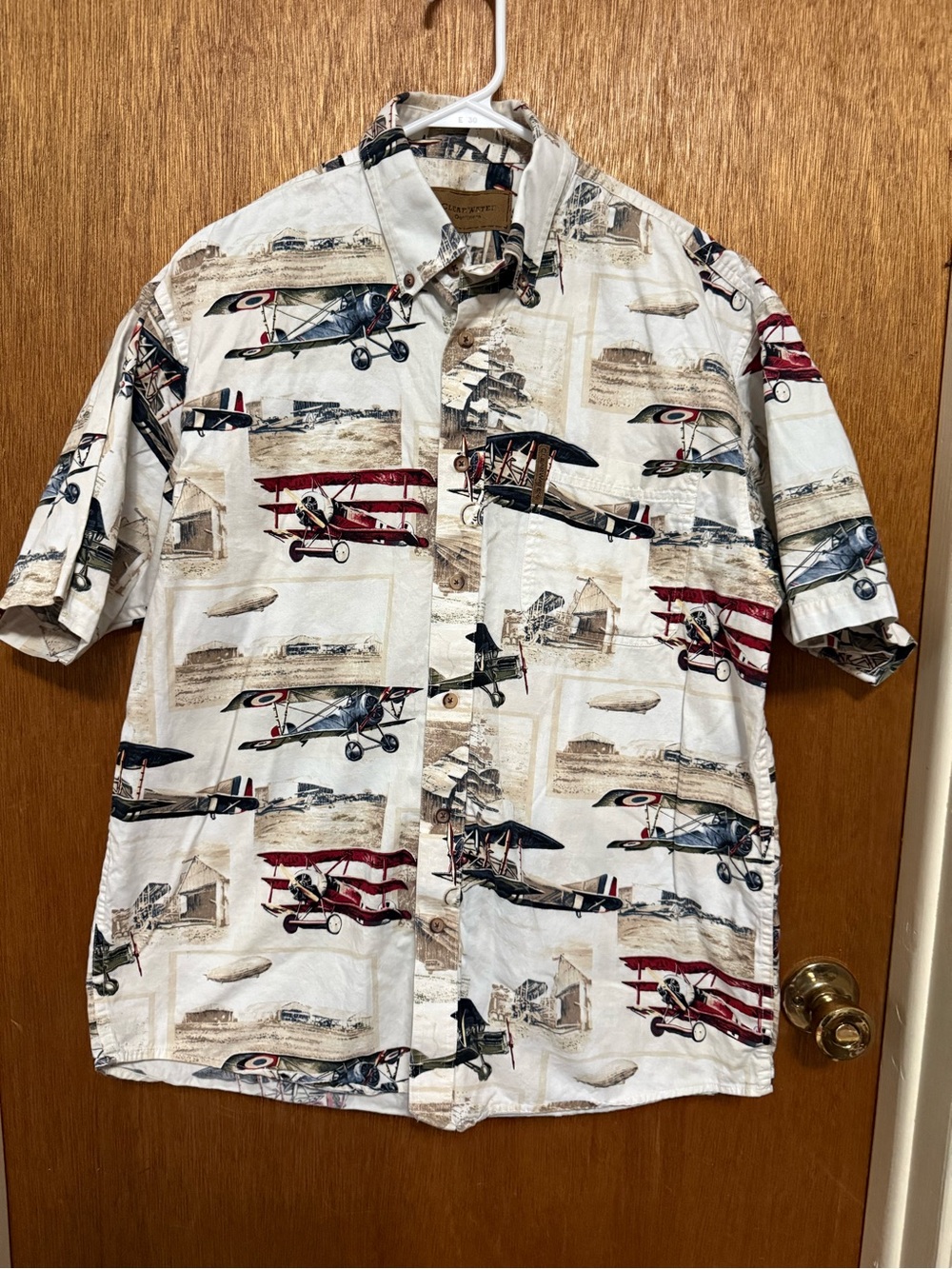 Men's Short-Sleeve Vintage Airplane Print Button-Down Shirt - Cream/Red/Blue